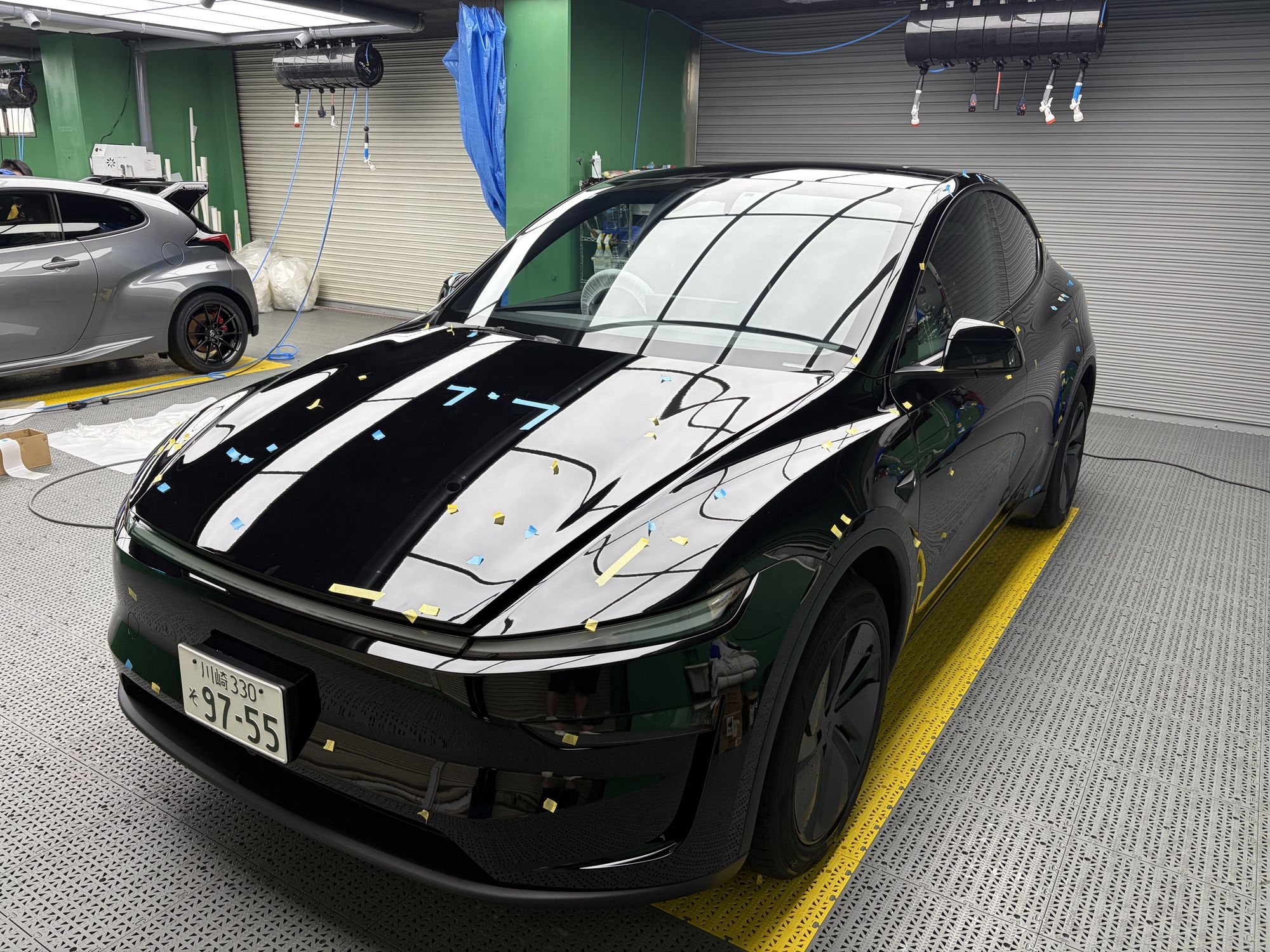 黒い車とフィットネスと珈琲の日